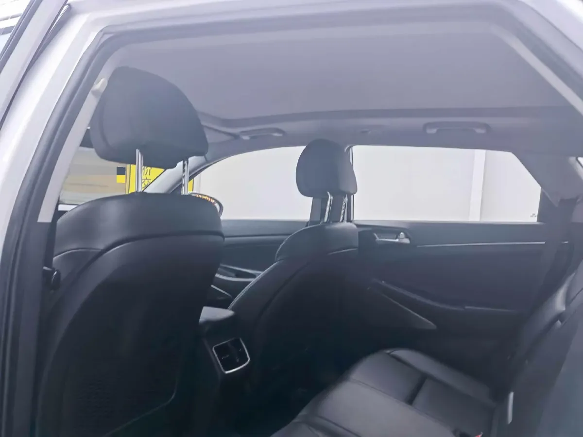 2018 Hyundai Tucson 1.6T 177HP L4 7DCT,autocango,china used car exporter,china ev exporter,chinese used car exporter,chinese used ev exporter