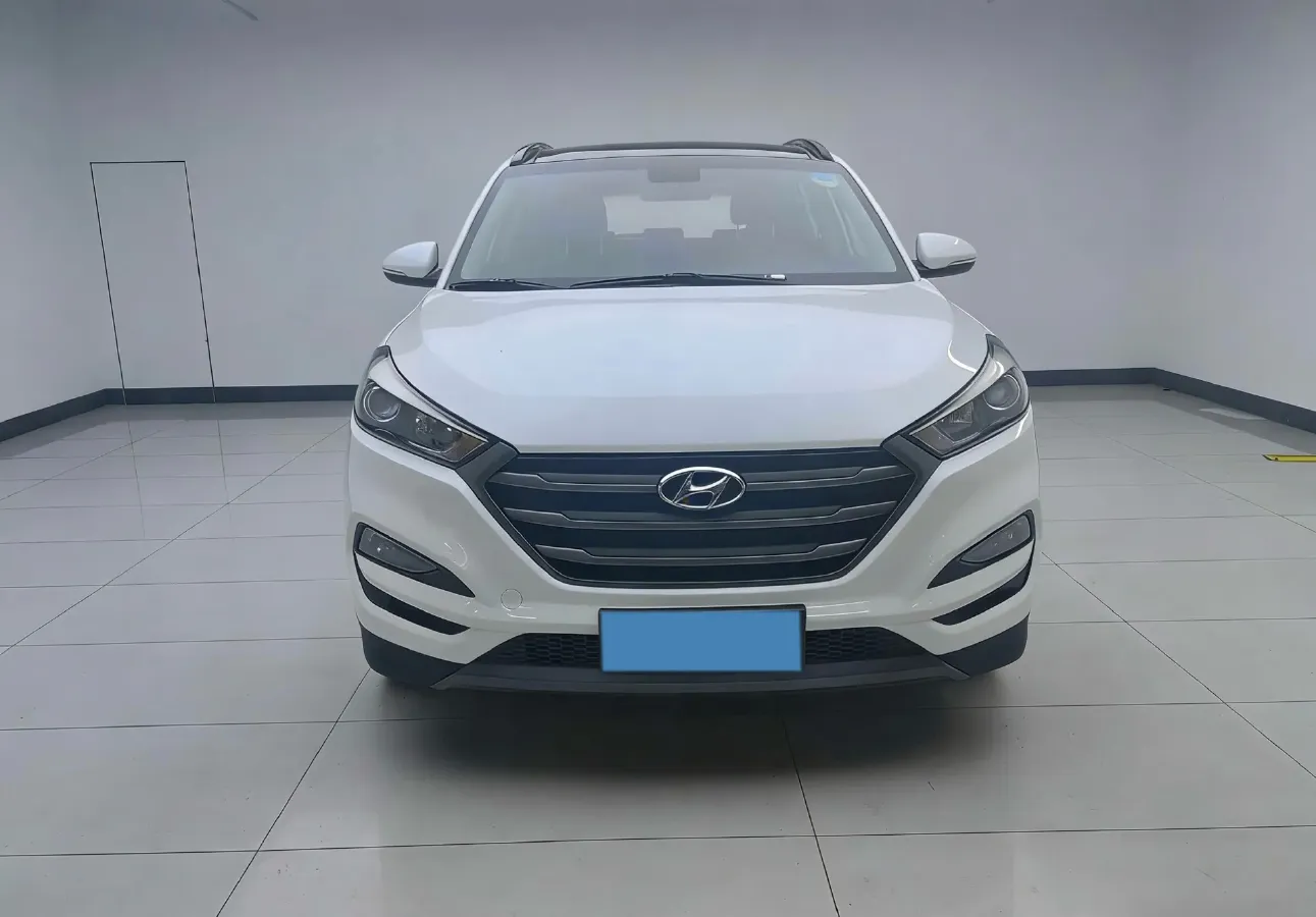 2018 Hyundai Tucson 1.6T 177HP L4 7DCT,autocango,china used car exporter,china ev exporter,chinese used car exporter,chinese used ev exporter