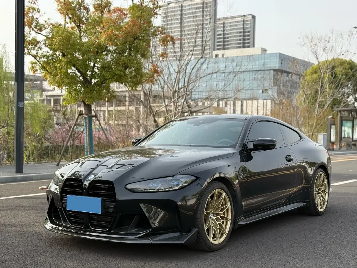 2023 BMW M4 3.0T 510HP L6 8AT,autocango,china used car exporter,china ev exporter,chinese used car exporter,chinese used ev exporter