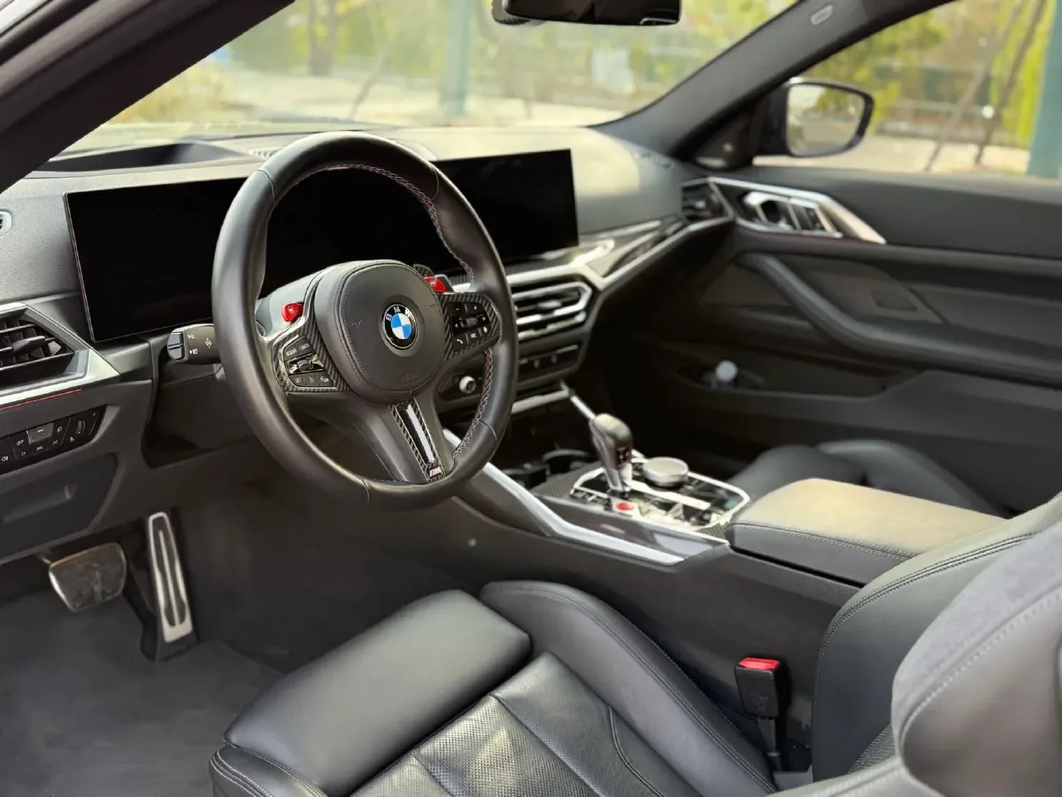 2023 BMW M4 3.0T 510HP L6 8AT,autocango,china used car exporter,china ev exporter,chinese used car exporter,chinese used ev exporter