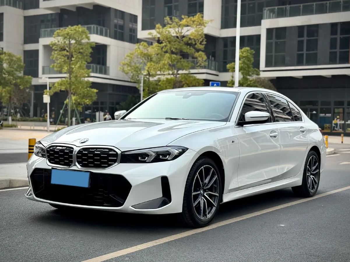 2023 BMW 3 Series 2.0T 184HP L4 8AT,autocango,china used car exporter,china ev exporter,chinese used car exporter,chinese used ev exporter
