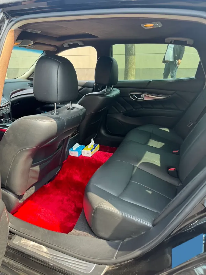 2017 HongQi H7 3.0L 231HP V6 6AT,autocango,china used car exporter,china ev exporter,chinese used car exporter,chinese used ev exporter