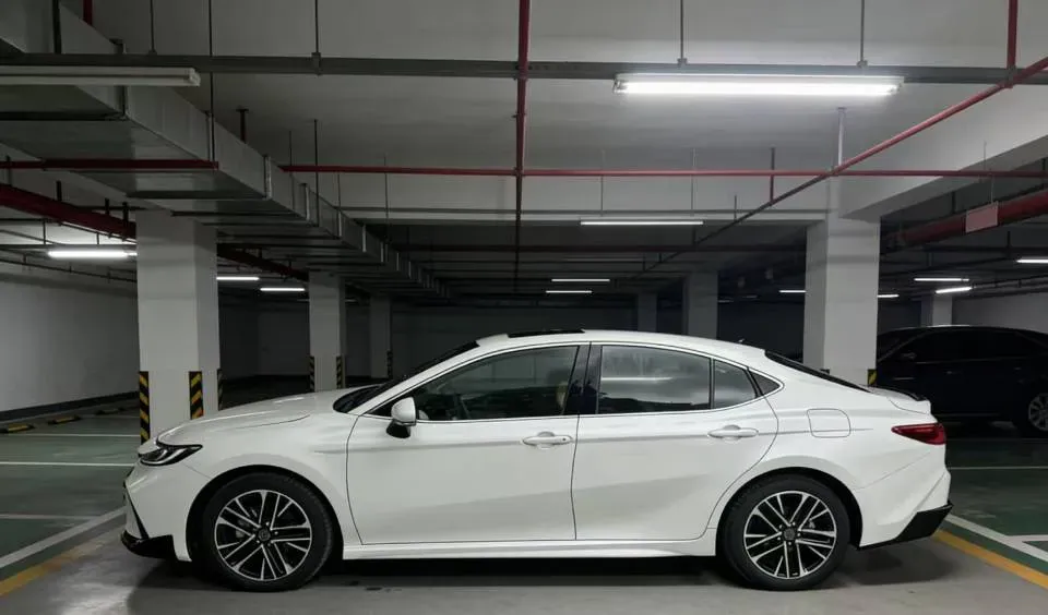 2026 Toyota Camry 2.0L 152HP L4 E-CVT Hybrid,autocango,china used car exporter,china ev exporter,chinese used car exporter,chinese used ev exporter