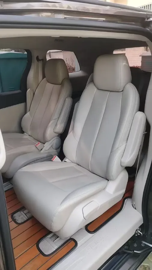 2023 Buick GL8 2.0T 237HP L4 9AT,autocango,china used car exporter,china ev exporter,chinese used car exporter,chinese used ev exporter