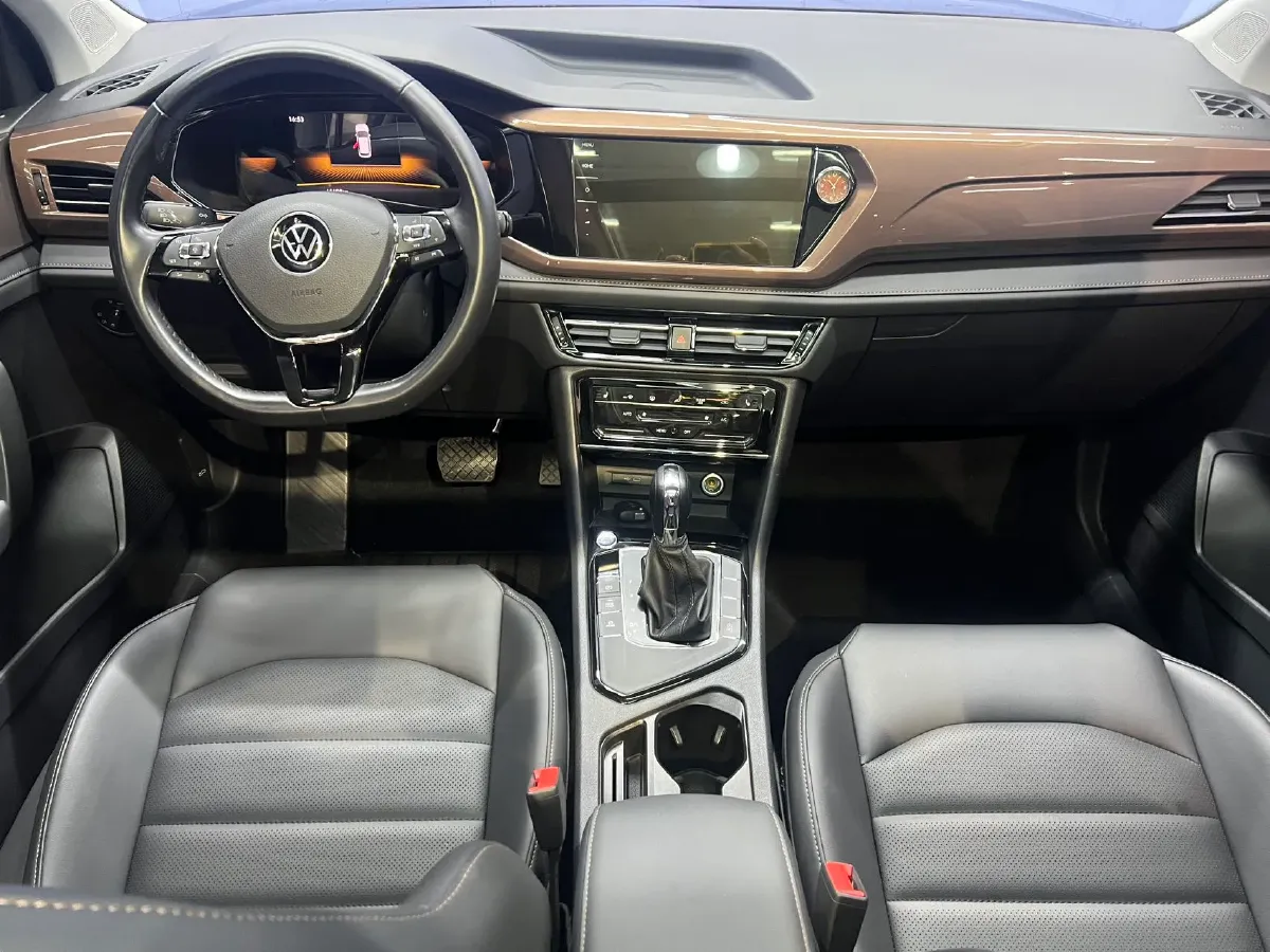 2022 Volkswagen Tharu 1.4T 150HP L4 7DCT,autocango,china used car exporter,china ev exporter,chinese used car exporter,chinese used ev exporter