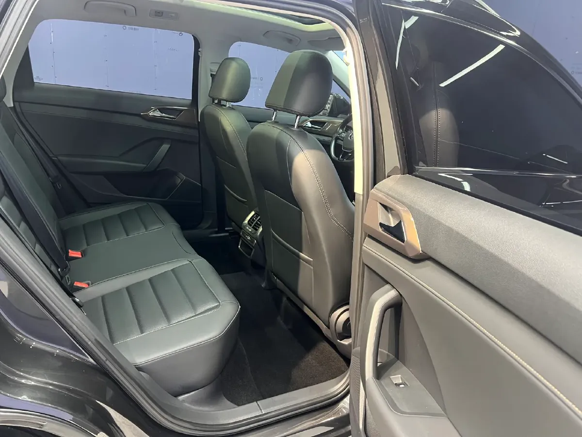 2022 Volkswagen Tharu 1.4T 150HP L4 7DCT,autocango,china used car exporter,china ev exporter,chinese used car exporter,chinese used ev exporter