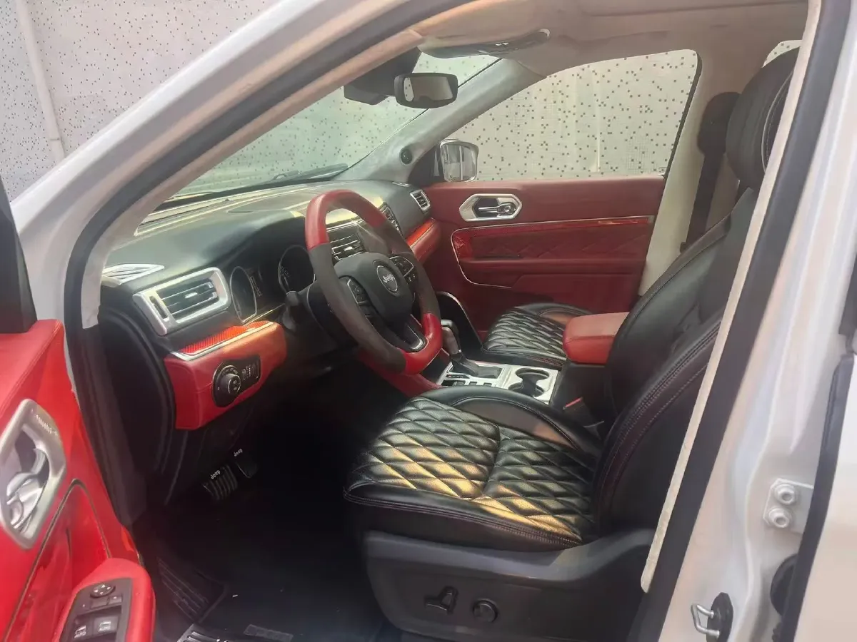 2018 Jeep Grand Commander 2.0T 265HP L4 9AT,autocango,china used car exporter,china ev exporter,chinese used car exporter,chinese used ev exporter