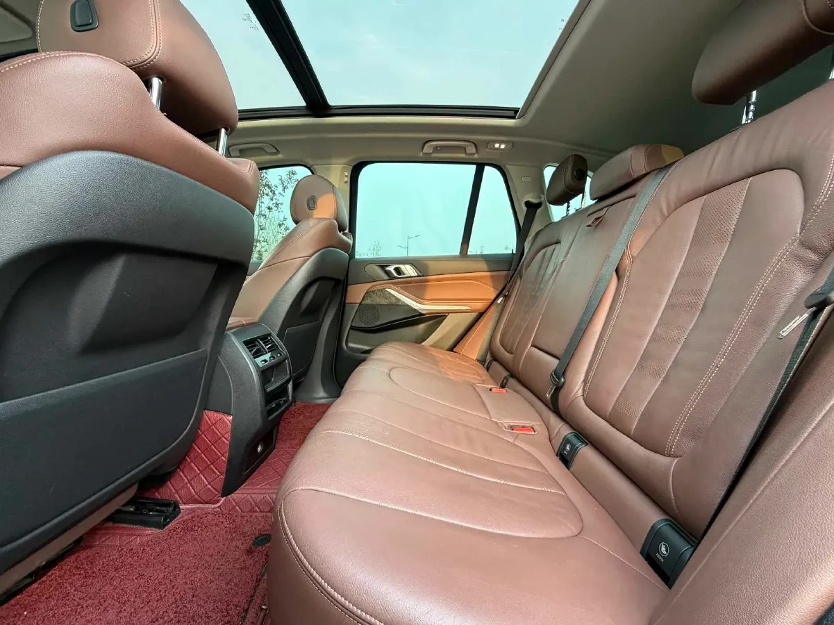 2021 BMW X5 2.0T 265HP L4 8AT,autocango,china used car exporter,china ev exporter,chinese used car exporter,chinese used ev exporter