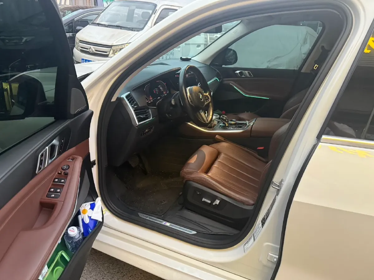 2020 BMW X5 2.0T 265HP L4 8AT,autocango,china used car exporter,china ev exporter,chinese used car exporter,chinese used ev exporter