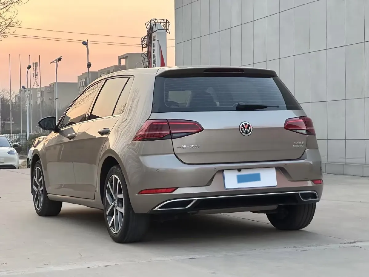 2018 Volkswagen Golf 1.4T 131HP L4 7DCT,autocango,china used car exporter,china ev exporter,chinese used car exporter,chinese used ev exporter