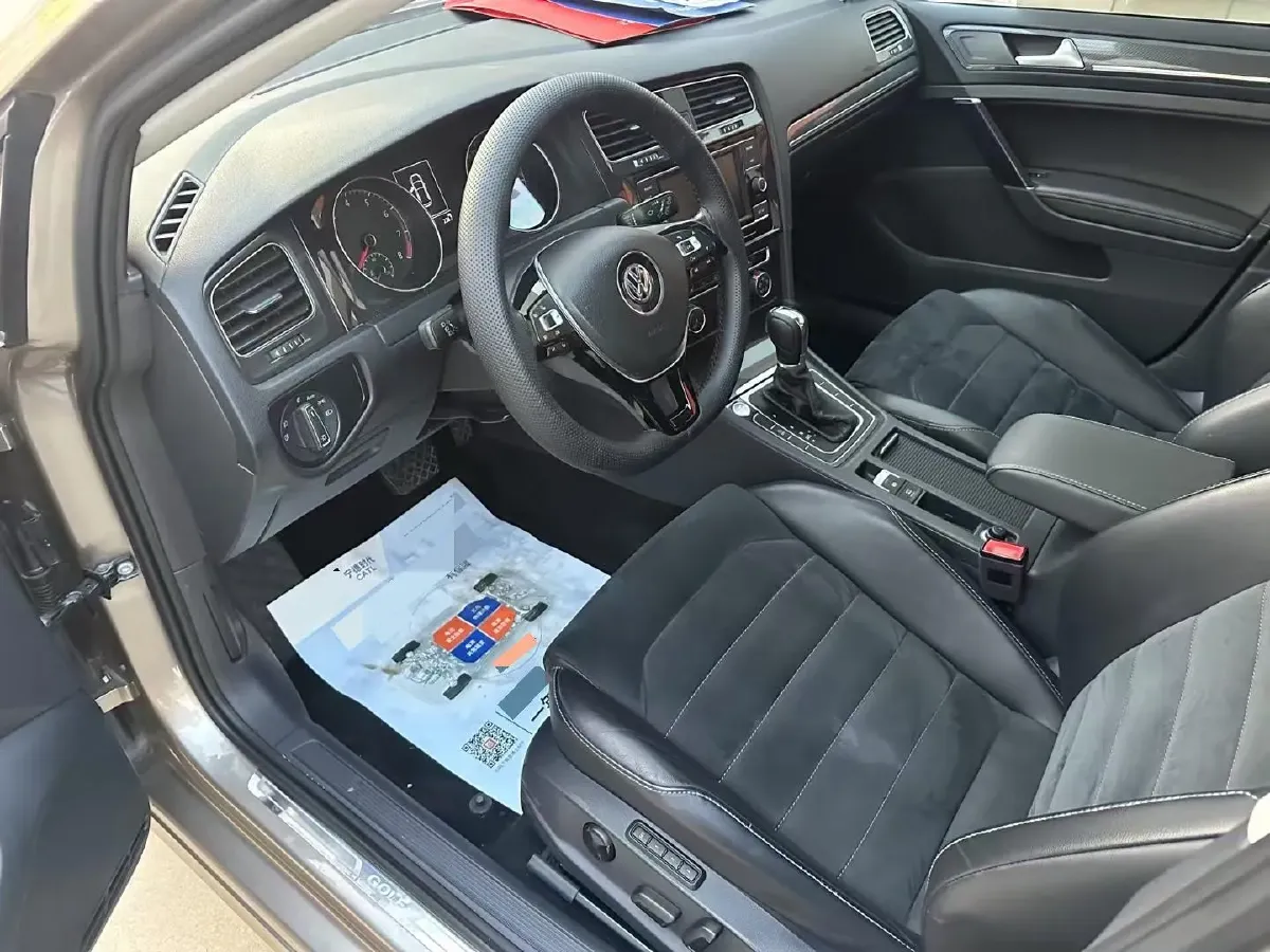 2018 Volkswagen Golf 1.4T 131HP L4 7DCT,autocango,china used car exporter,china ev exporter,chinese used car exporter,chinese used ev exporter