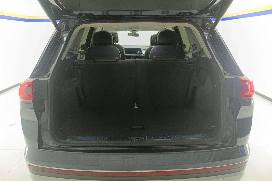 2021 Volkswagen Talagon 2.0T 220HP L4 7DCT,autocango,china used car exporter,china ev exporter,chinese used car exporter,chinese used ev exporter