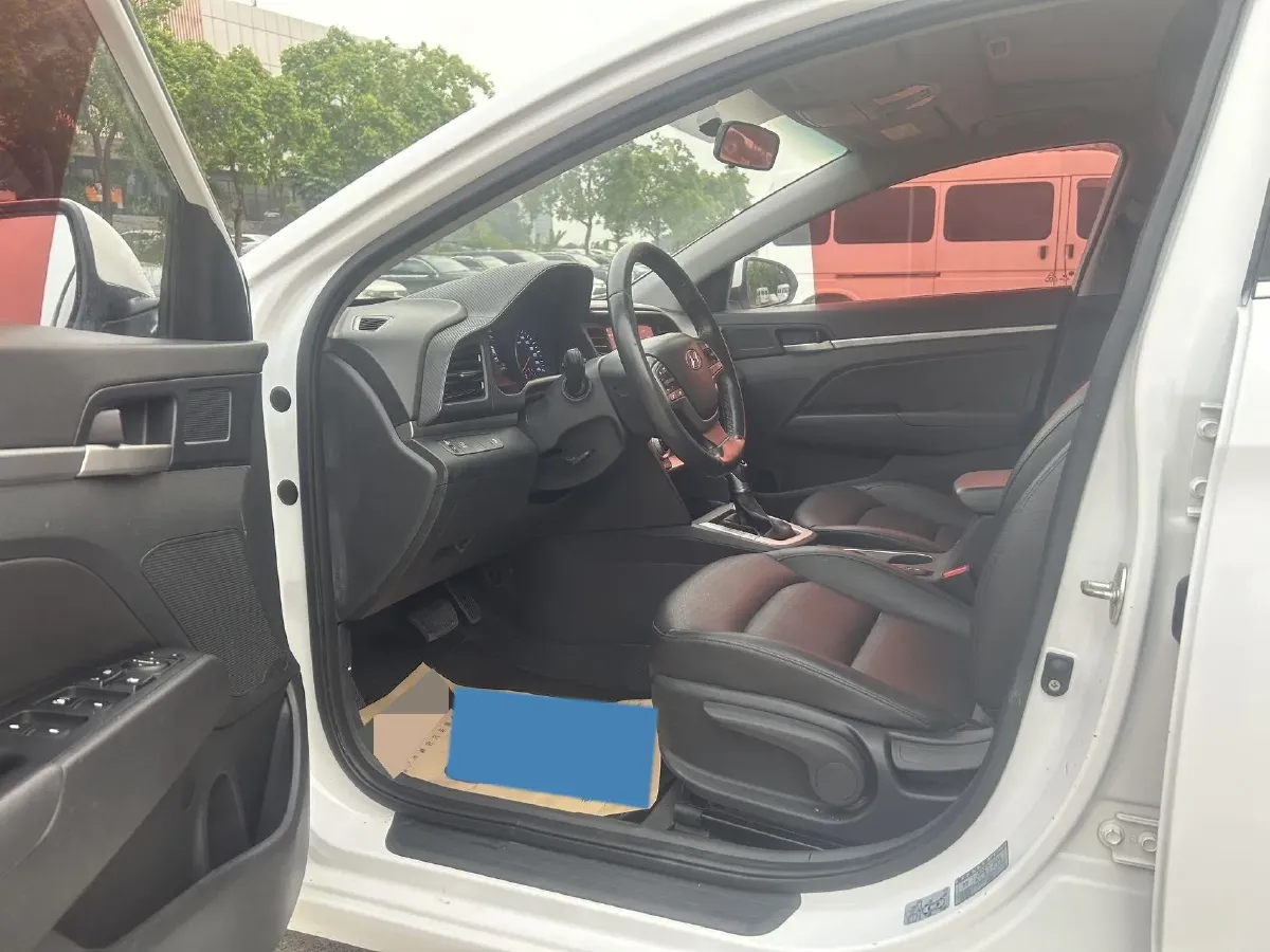 2019 Hyundai Elantra 1.5L 115HP L4 CVT,autocango,china used car exporter,china ev exporter,chinese used car exporter,chinese used ev exporter