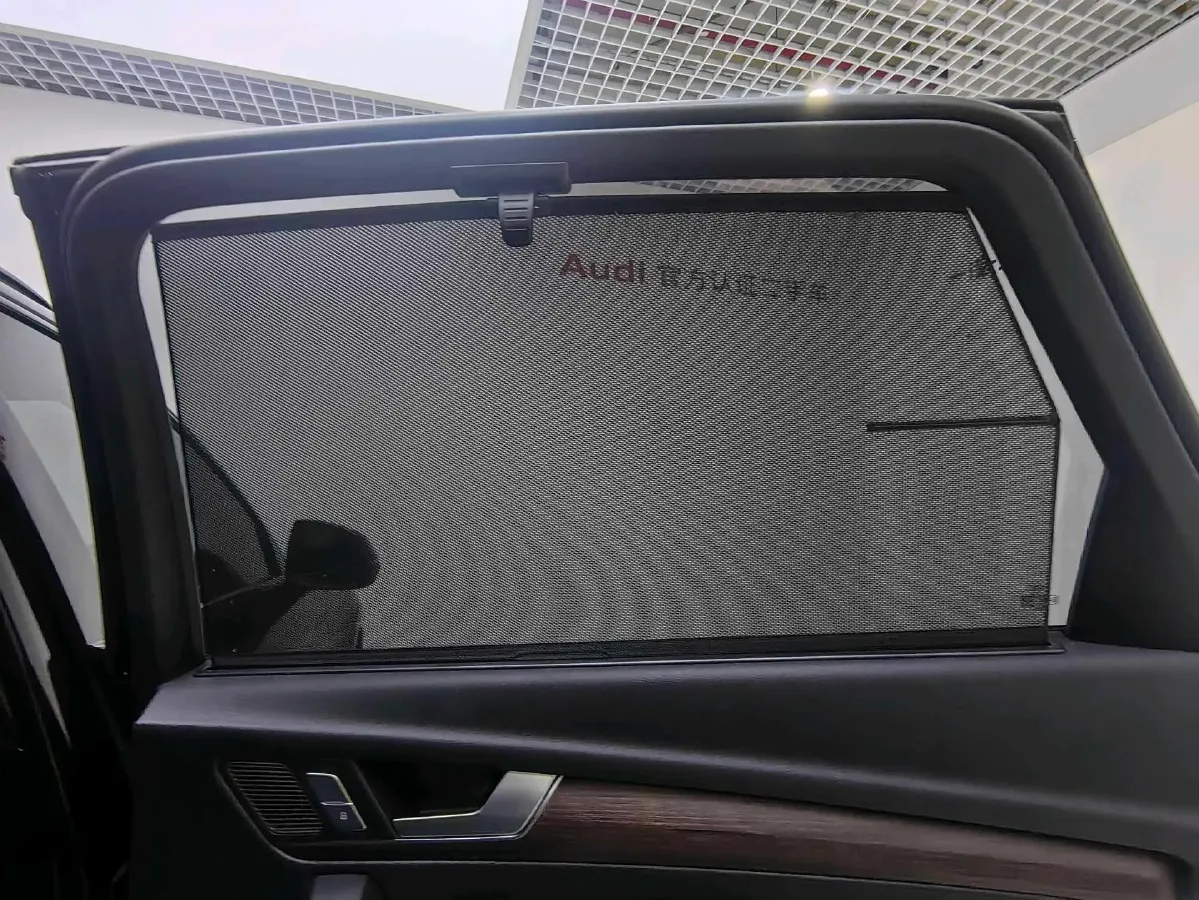 2023 Audi Q5L 2.0T 245HP L4 7DCT,autocango,china used car exporter,china ev exporter,chinese used car exporter,chinese used ev exporter