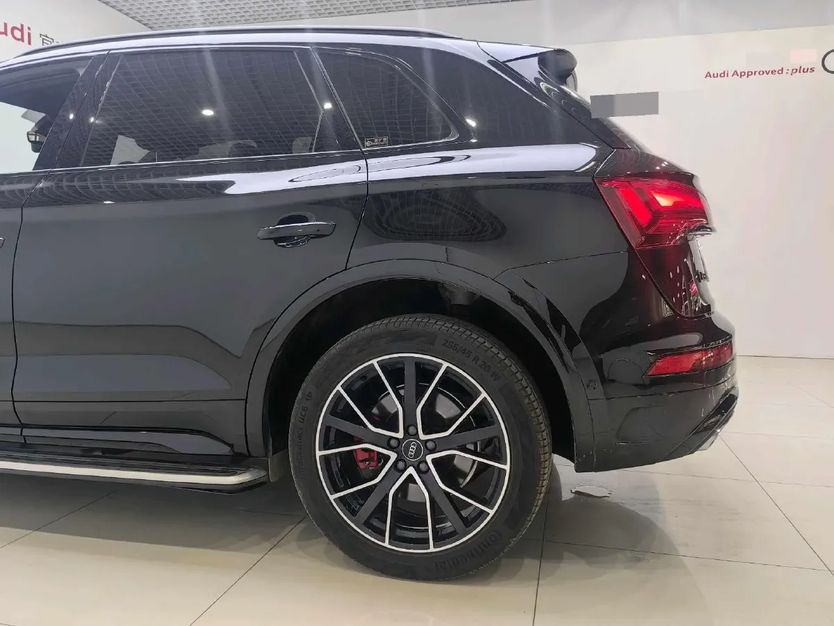 2023 Audi Q5L 2.0T 245HP L4 7DCT,autocango,china used car exporter,china ev exporter,chinese used car exporter,chinese used ev exporter