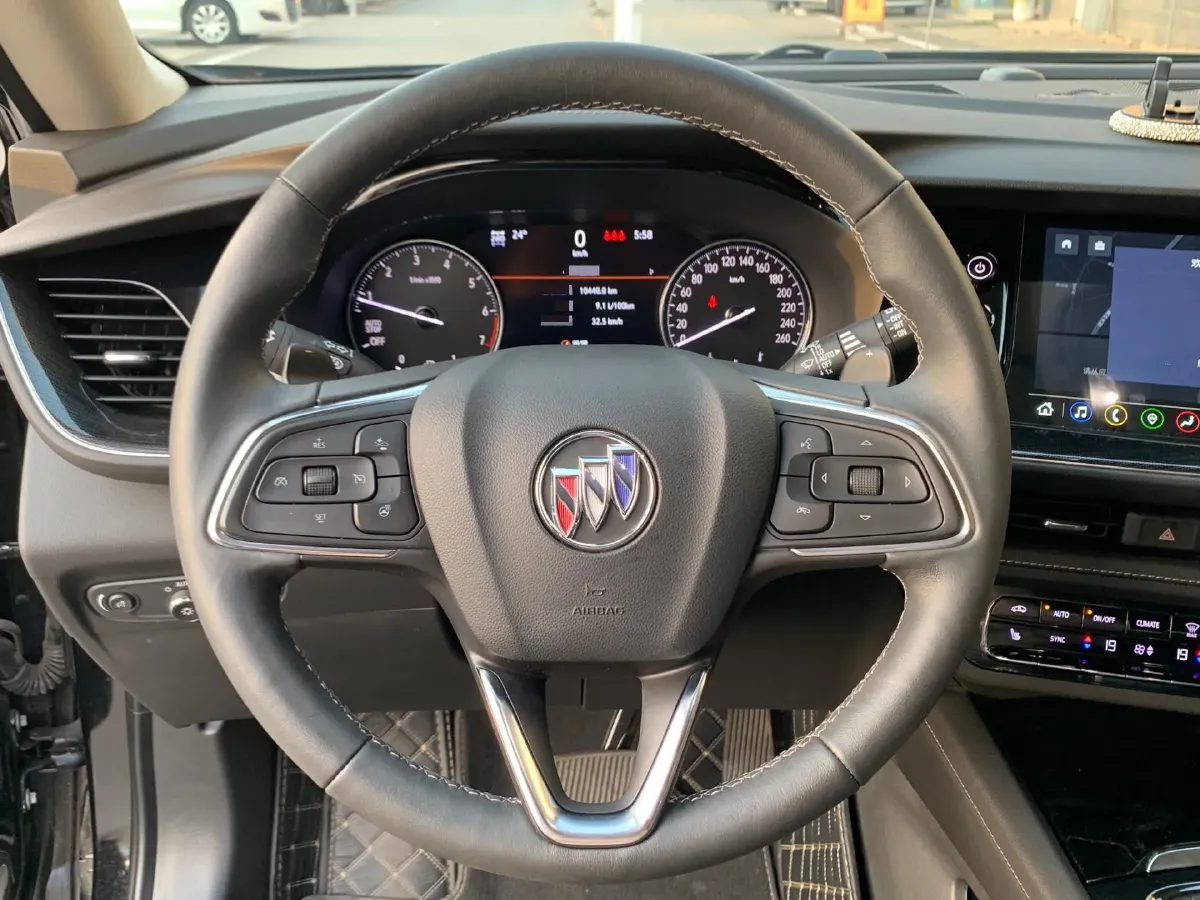 2023 Buick EnvisionPlus 2.0T 237HP L4 9AT,autocango,china used car exporter,china ev exporter,chinese used car exporter,chinese used ev exporter