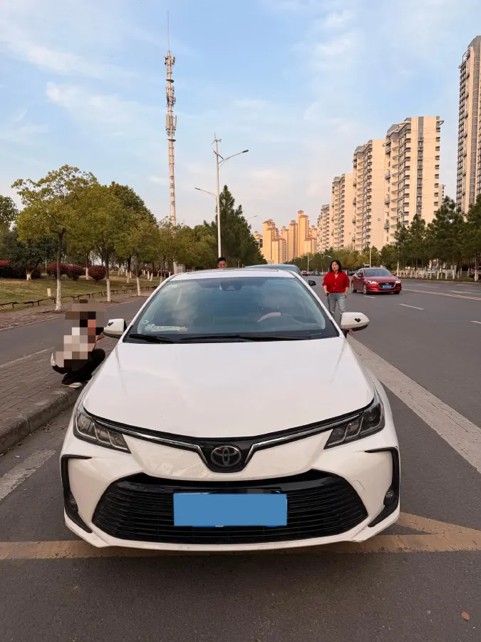 2021 Toyota Corolla 1.2T 116HP L4 CVT,autocango,china used car exporter,china ev exporter,chinese used car exporter,chinese used ev exporter
