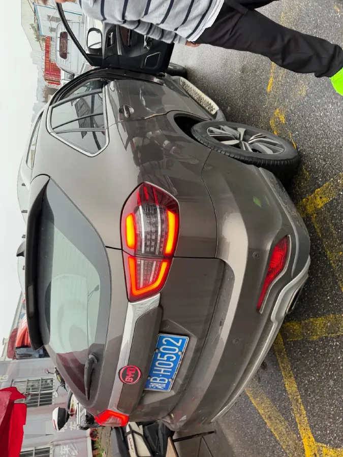 2017 BYD S7 2.0T 205HP L4 6DCT,autocango,china used car exporter,china ev exporter,chinese used car exporter,chinese used ev exporter