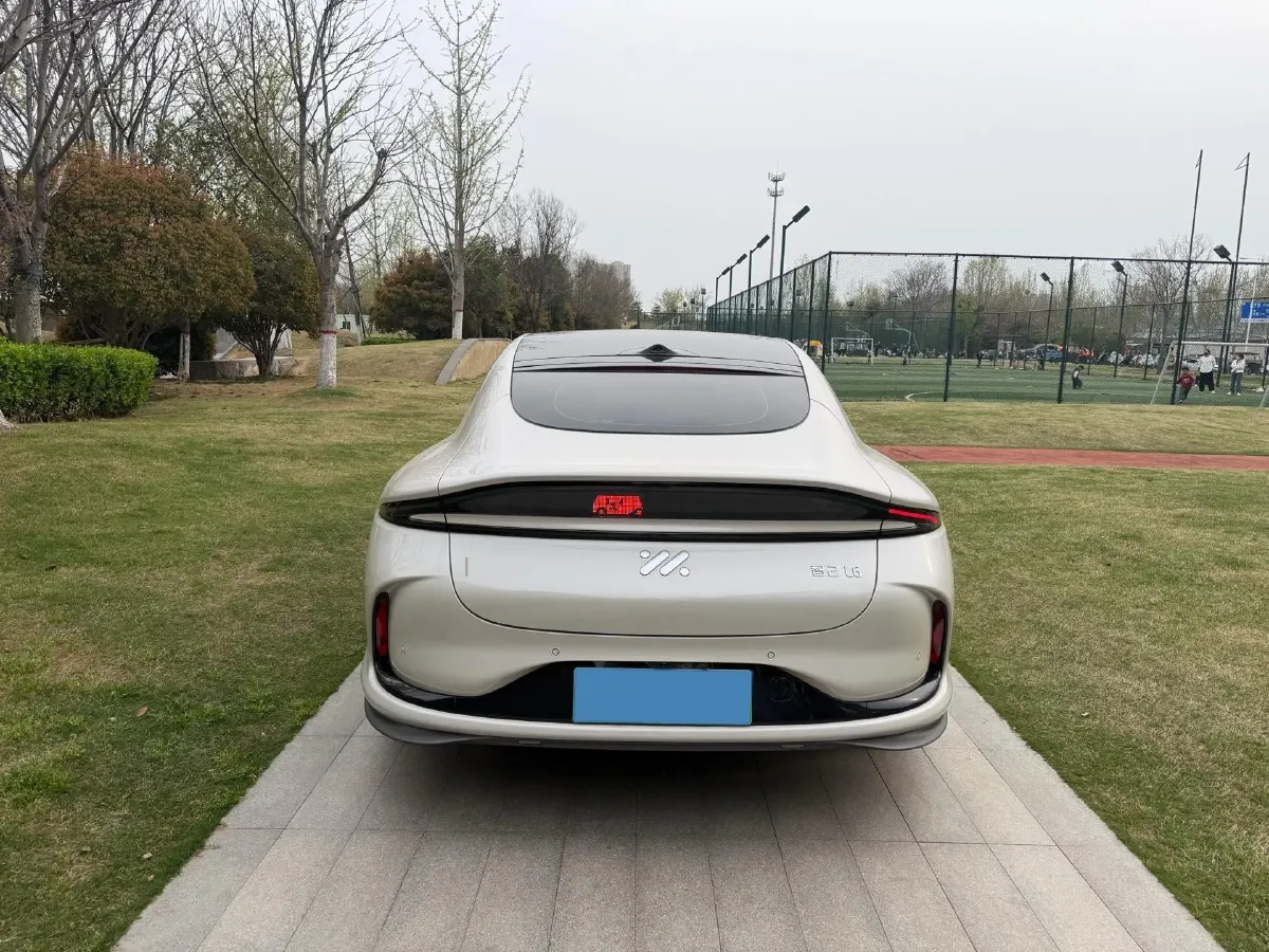 2024 IM L6 BEV 75KWH,autocango,china used car exporter,china ev exporter,chinese used car exporter,chinese used ev exporter