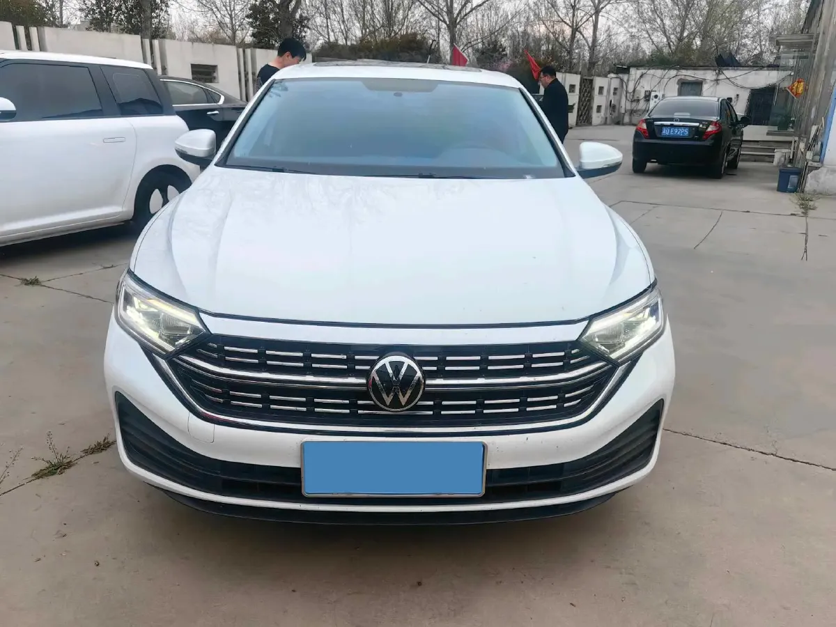 2023 Volkswagen Sagitar 1.5T 160HP L4 7DCT,autocango,china used car exporter,china ev exporter,chinese used car exporter,chinese used ev exporter