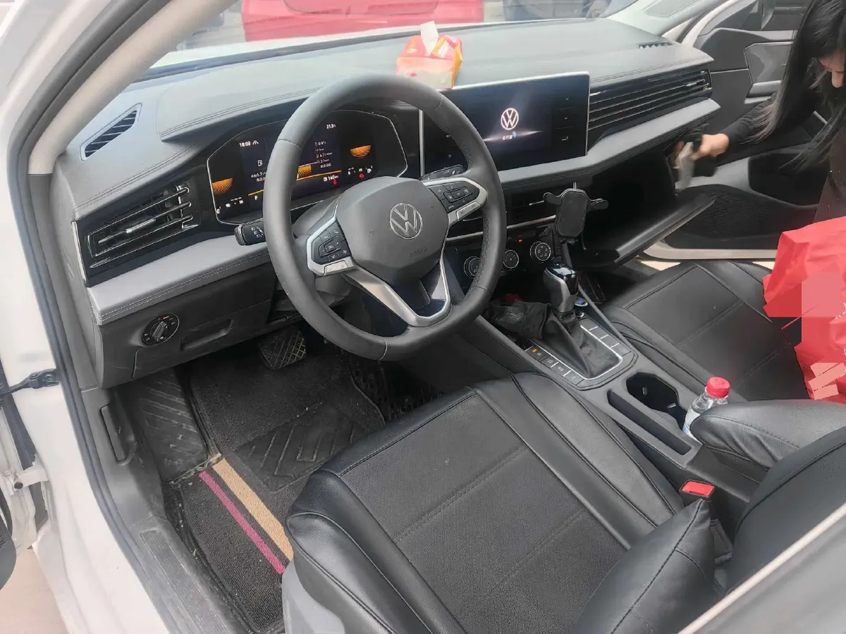 2023 Volkswagen Sagitar 1.5T 160HP L4 7DCT,autocango,china used car exporter,china ev exporter,chinese used car exporter,chinese used ev exporter