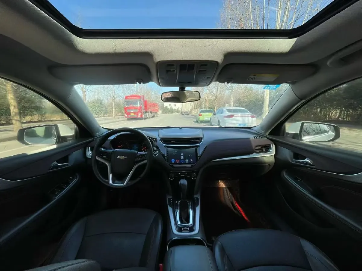 2018 Chevrolet Malibu 1.5T 170HP L4 6AT,autocango,china used car exporter,china ev exporter,chinese used car exporter,chinese used ev exporter