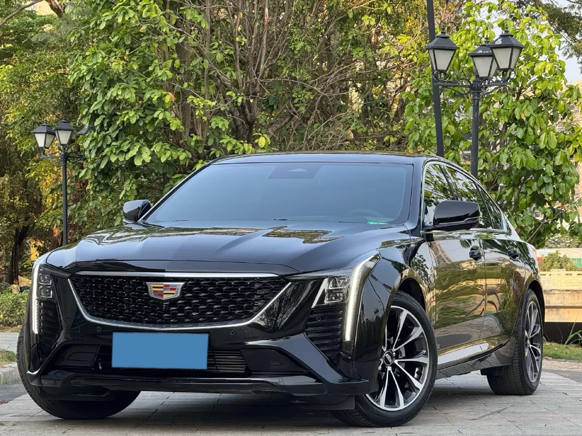 2025 Cadillac CT5 2.0T 237HP L4 10AT,autocango,china used car exporter,china ev exporter,chinese used car exporter,chinese used ev exporter