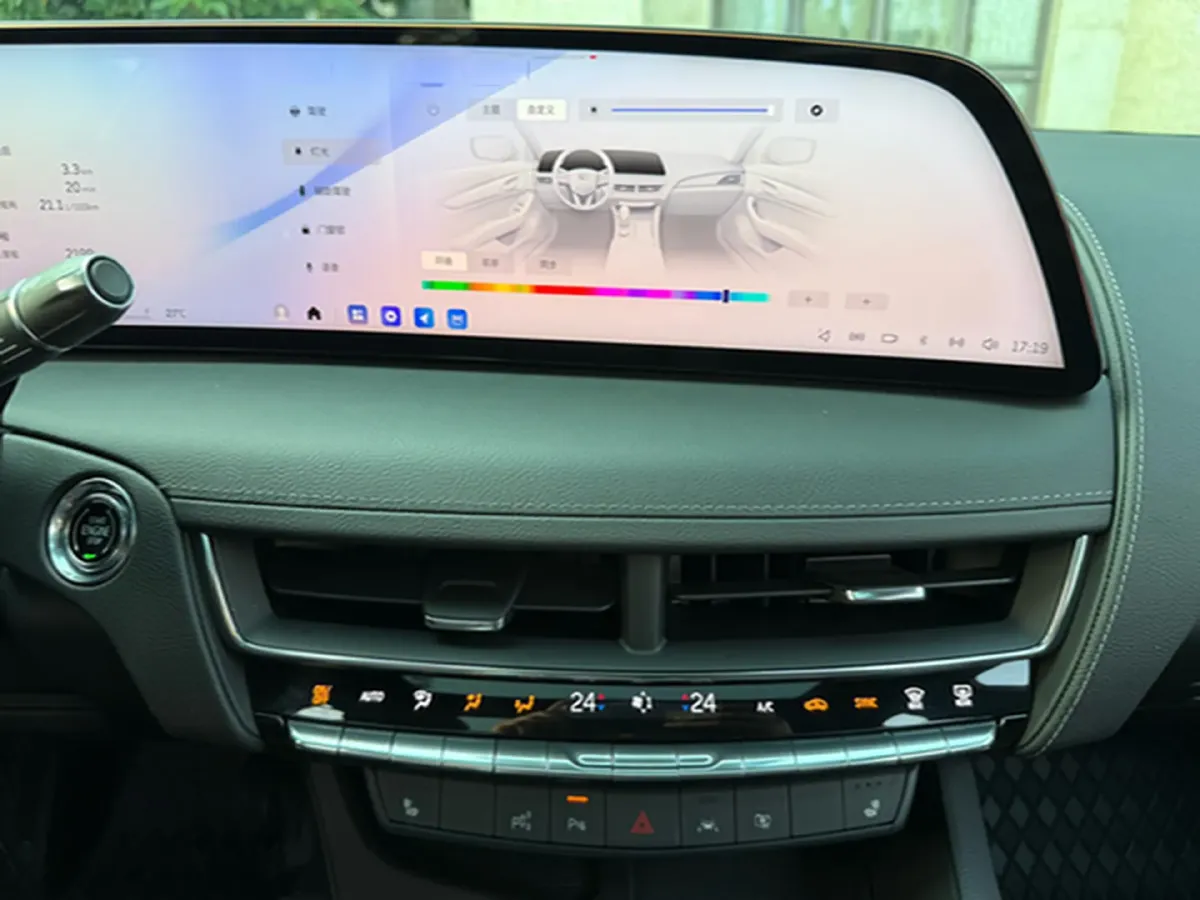 2025 Cadillac CT5 2.0T 237HP L4 10AT,autocango,china used car exporter,china ev exporter,chinese used car exporter,chinese used ev exporter