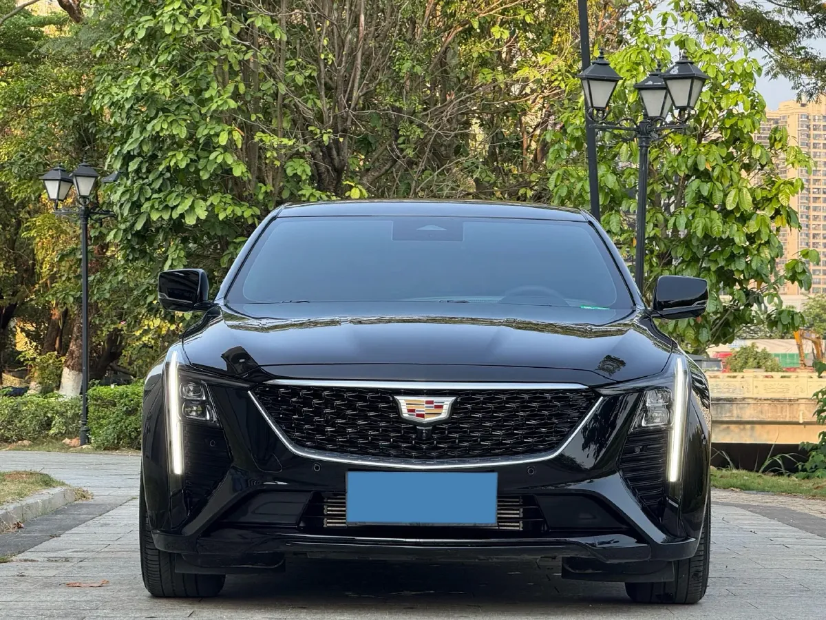 2025 Cadillac CT5 2.0T 237HP L4 10AT,autocango,china used car exporter,china ev exporter,chinese used car exporter,chinese used ev exporter