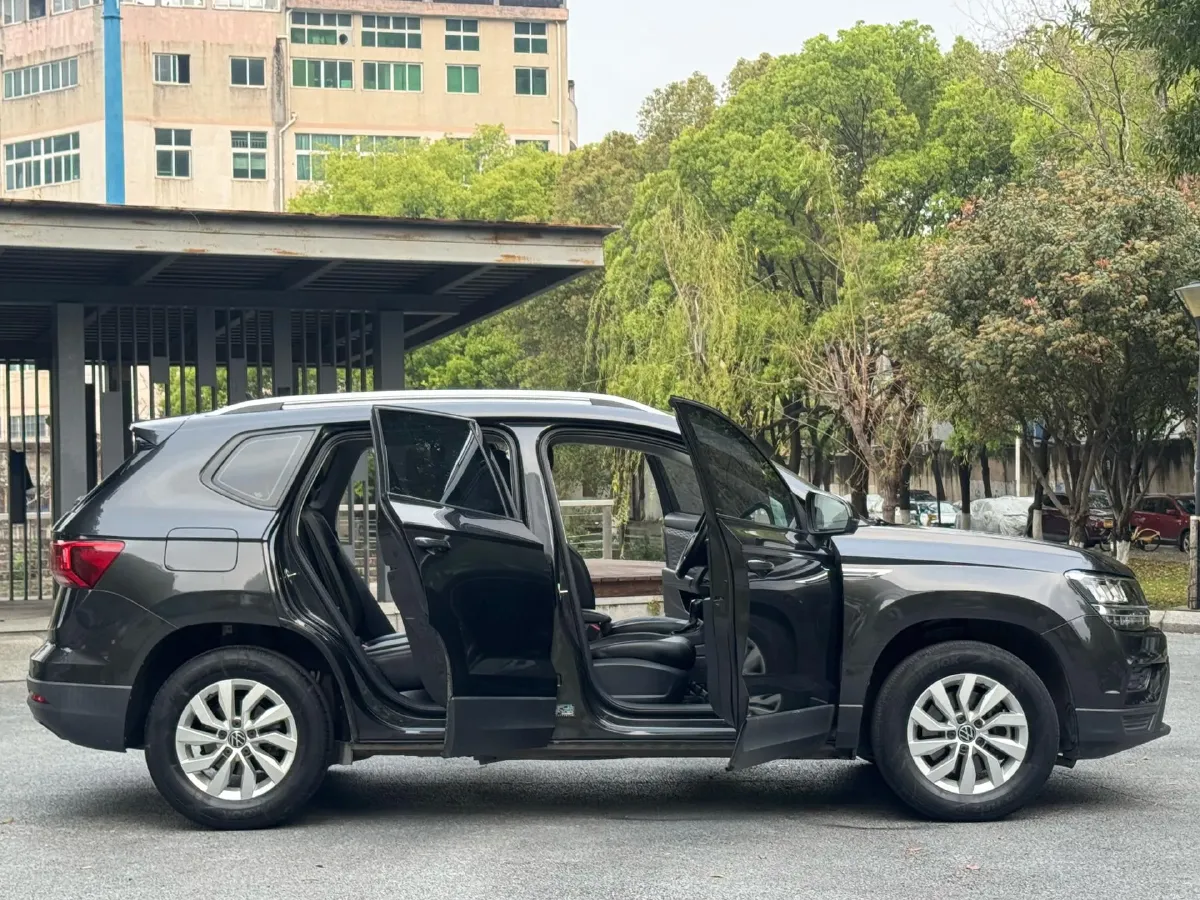 2021 Volkswagen Tharu 1.4T 150HP L4 7DCT,autocango,china used car exporter,china ev exporter,chinese used car exporter,chinese used ev exporter
