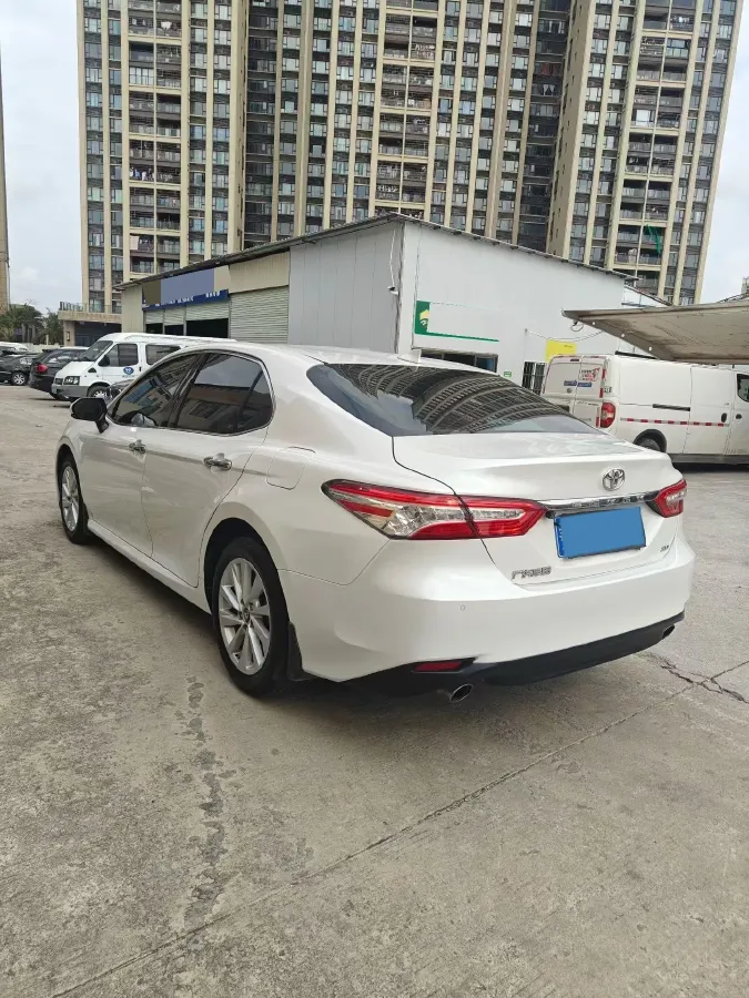 2021 Toyota Camry 2.0L 178HP L4 CVT,autocango,china used car exporter,china ev exporter,chinese used car exporter,chinese used ev exporter