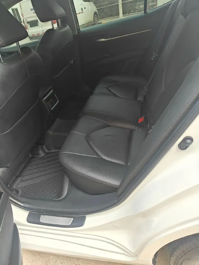 2021 Toyota Camry 2.0L 178HP L4 CVT,autocango,china used car exporter,china ev exporter,chinese used car exporter,chinese used ev exporter