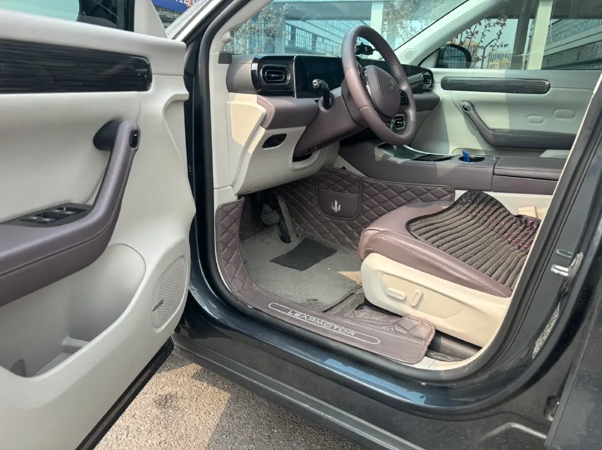 2023 Leapmotor C11 BEV 69.2KWH,autocango,china used car exporter,china ev exporter,chinese used car exporter,chinese used ev exporter