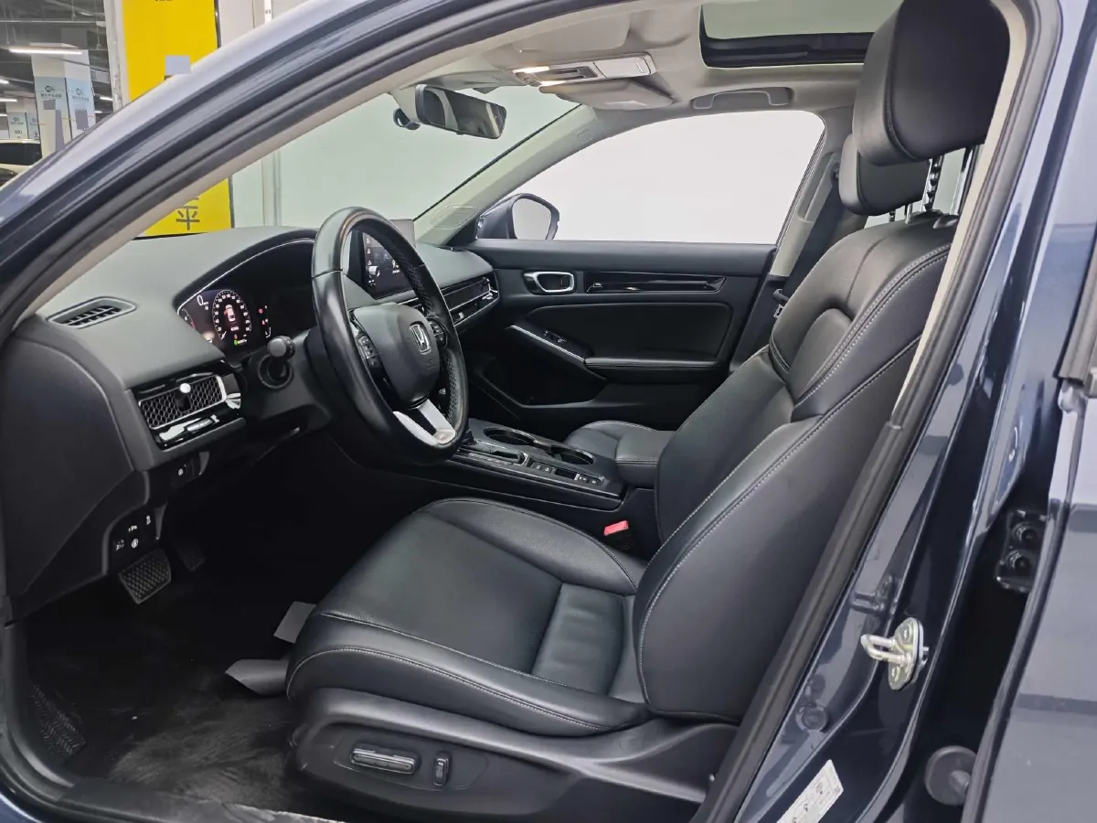 2022 Honda Civic 1.5T 182HP L4 CVT,autocango,china used car exporter,china ev exporter,chinese used car exporter,chinese used ev exporter