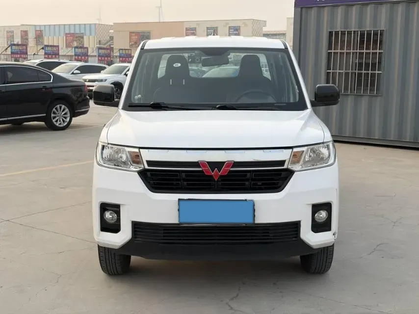 2021 WuLing ZhentTu 1.5L 99HP L4 5MT,autocango,china used car exporter,china ev exporter,chinese used car exporter,chinese used ev exporter