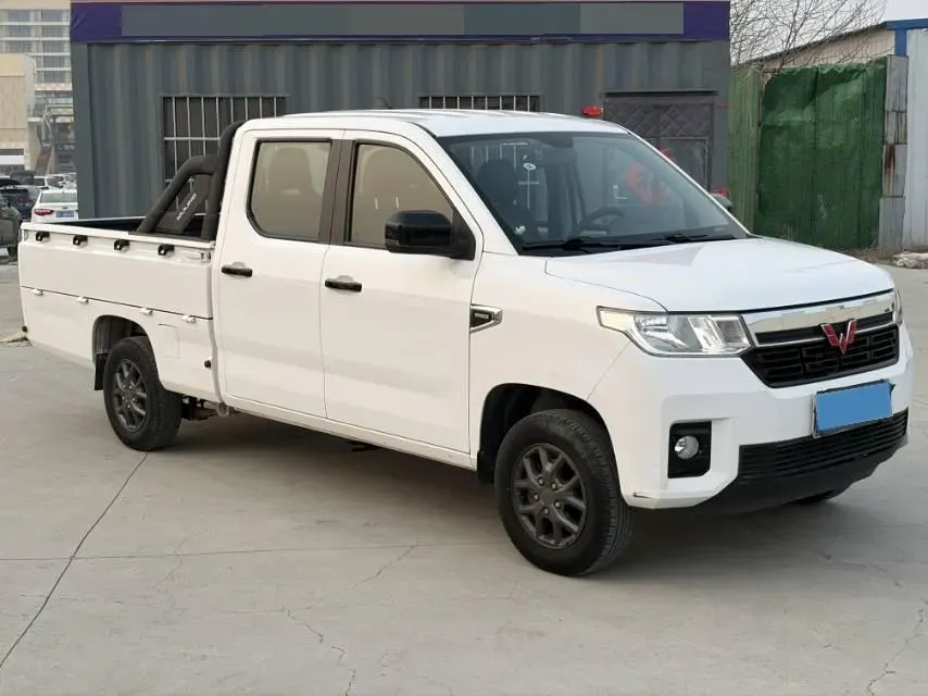 2021 WuLing ZhentTu 1.5L 99HP L4 5MT,autocango,china used car exporter,china ev exporter,chinese used car exporter,chinese used ev exporter