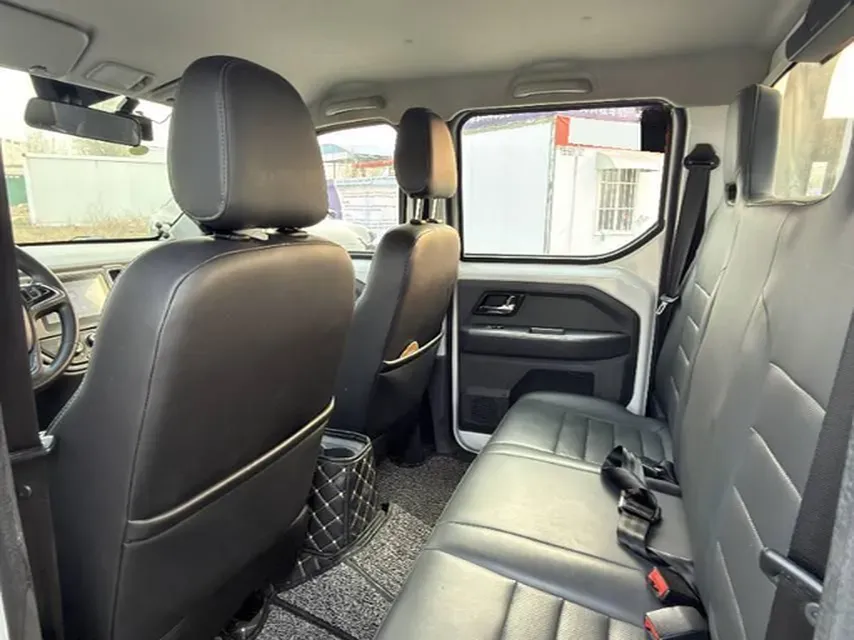 2021 WuLing ZhentTu 1.5L 99HP L4 5MT,autocango,china used car exporter,china ev exporter,chinese used car exporter,chinese used ev exporter