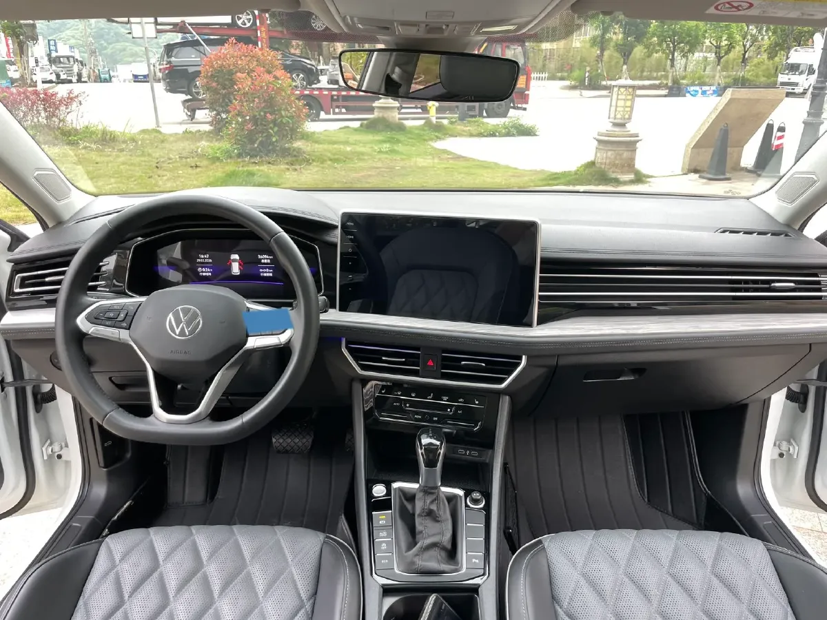 2023 Volkswagen Sagitar 1.4T 150HP L4 7DCT,autocango,china used car exporter,china ev exporter,chinese used car exporter,chinese used ev exporter