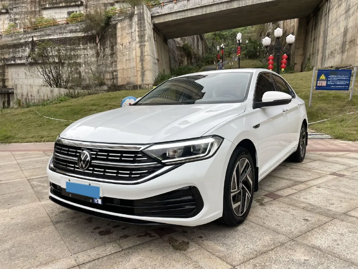 2023 Volkswagen Sagitar 1.4T 150HP L4 7DCT,autocango,china used car exporter,china ev exporter,chinese used car exporter,chinese used ev exporter