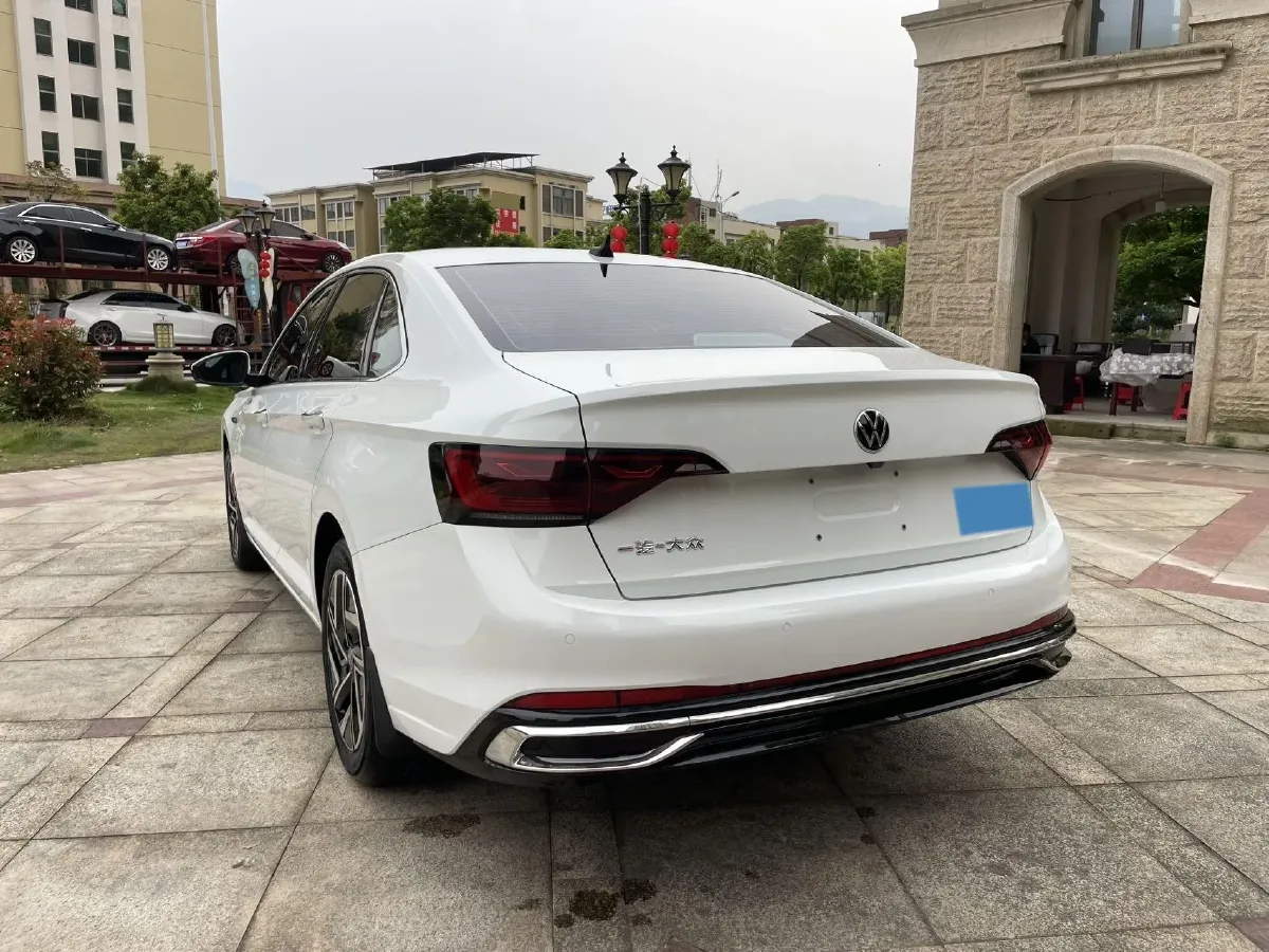 2023 Volkswagen Sagitar 1.4T 150HP L4 7DCT,autocango,china used car exporter,china ev exporter,chinese used car exporter,chinese used ev exporter