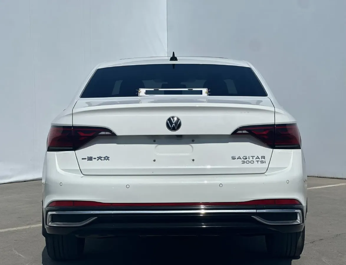2023 Volkswagen Sagitar 1.5T 160HP L4 7DCT,autocango,china used car exporter,china ev exporter,chinese used car exporter,chinese used ev exporter