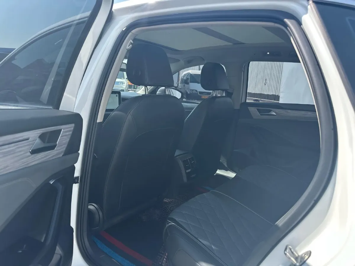 2023 Volkswagen Sagitar 1.5T 160HP L4 7DCT,autocango,china used car exporter,china ev exporter,chinese used car exporter,chinese used ev exporter