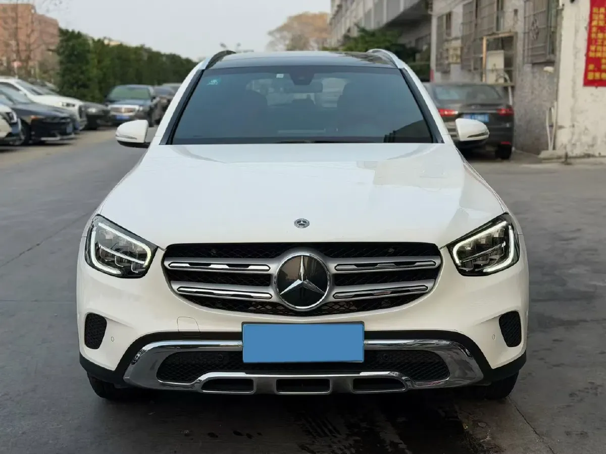 2021 Mercedes-Benz GLC Class 2.0T 197HP L4 9AT,autocango,china used car exporter,china ev exporter,chinese used car exporter,chinese used ev exporter