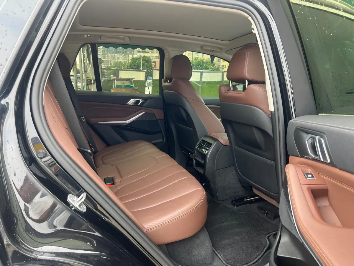 2022 BMW X5 2.0T 265HP L4 8AT,autocango,china used car exporter,china ev exporter,chinese used car exporter,chinese used ev exporter