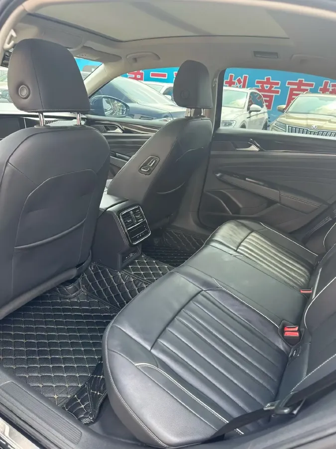 2023 Volkswagen Passat 2.0T 186HP L4 7DCT,autocango,china used car exporter,china ev exporter,chinese used car exporter,chinese used ev exporter