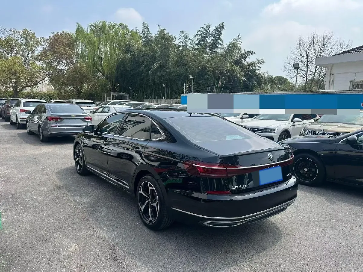 2023 Volkswagen Passat 2.0T 186HP L4 7DCT,autocango,china used car exporter,china ev exporter,chinese used car exporter,chinese used ev exporter