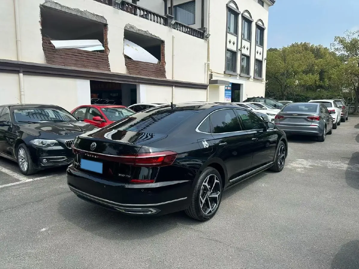 2023 Volkswagen Passat 2.0T 186HP L4 7DCT,autocango,china used car exporter,china ev exporter,chinese used car exporter,chinese used ev exporter