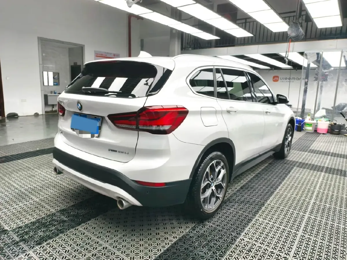 2021 BMW X1 2.0T 192HP L4 7DCT,autocango,china used car exporter,china ev exporter,chinese used car exporter,chinese used ev exporter