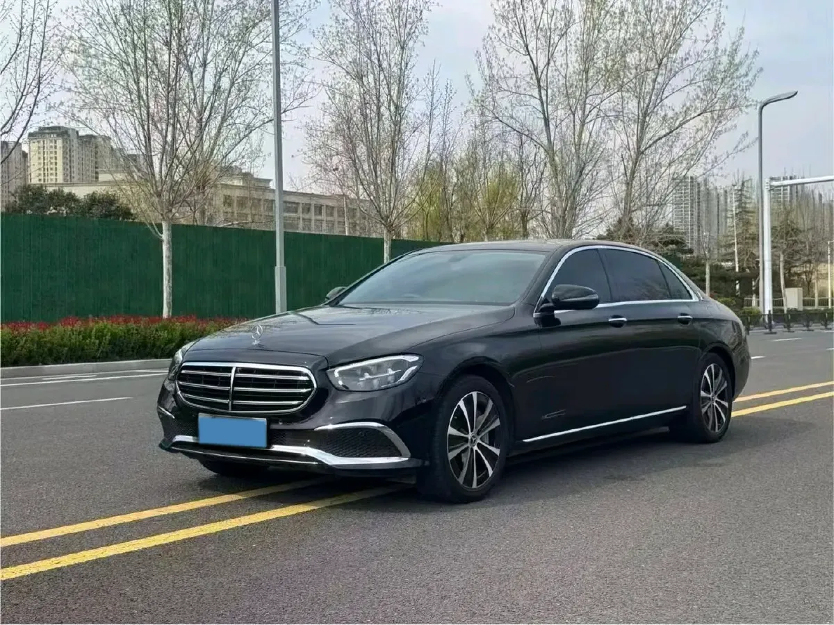 2022 Mercedes-Benz E Class 2.0T 211HP L4 9AT PHEV 25.4KWH,autocango,china used car exporter,china ev exporter,chinese used car exporter,chinese used ev exporter