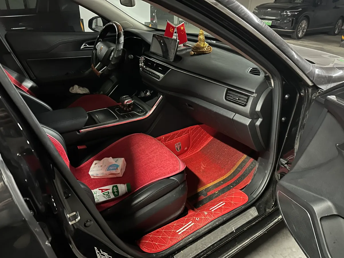 2020 HongQi H5 1.5T 169HP L4 7DCT,autocango,china used car exporter,china ev exporter,chinese used car exporter,chinese used ev exporter